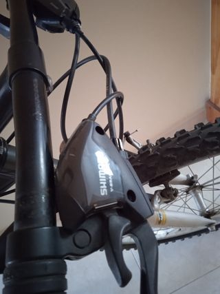 Bicicleta Mongoose Hill Topper SX