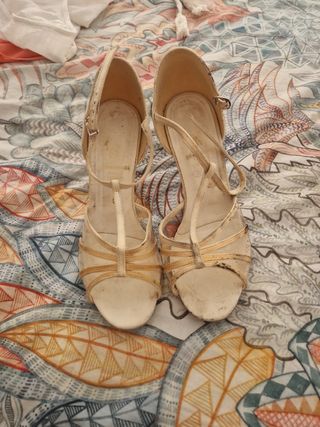 Zapatos baile. ESTÁN PARA TINTAR.