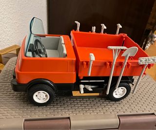 Camión de elefantes domador