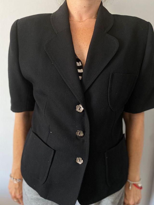 chaqueta marga corta