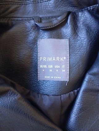 Chaqueta de cuero sintético