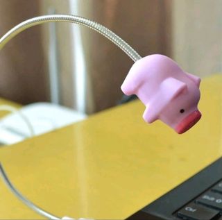 Original cerdito USB LED,luz de noche ajustable.