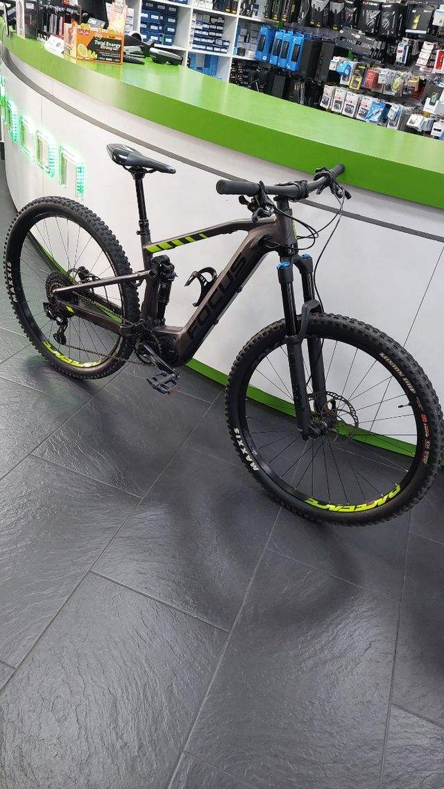 Bicicle eléctrica Focos Jam talla S