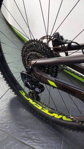 Bicicle eléctrica Focos Jam talla S