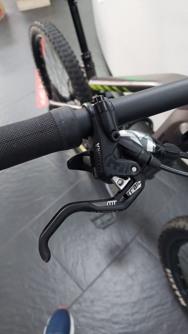 Bicicle eléctrica Focos Jam talla S