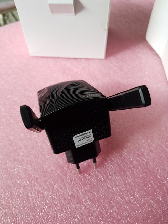 Punto de Acceso Repetidor wireless Rock Space