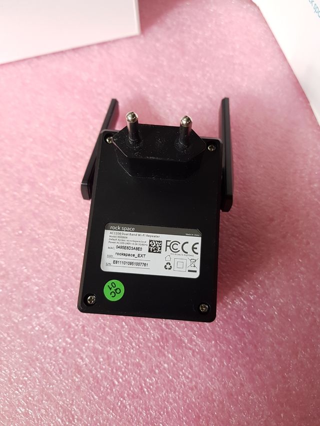 Punto de Acceso Repetidor wireless Rock Space