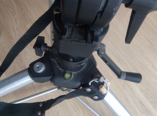 trípode manfrotto 075 profes + rotula 136 o 029