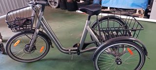 Bicicleta 3 ruedas eléctrica