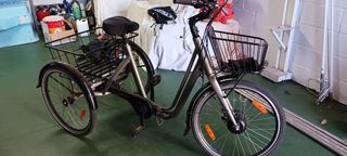 Bicicleta 3 ruedas eléctrica