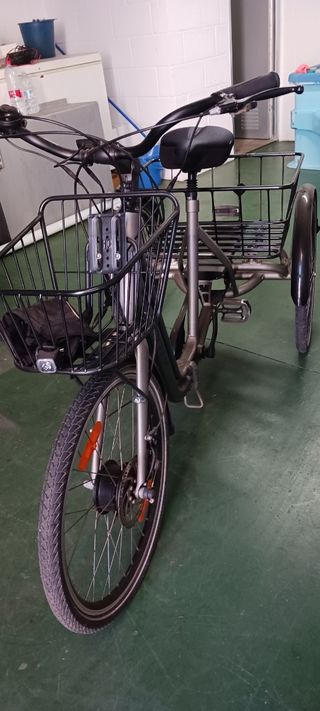 Bicicleta 3 ruedas eléctrica
