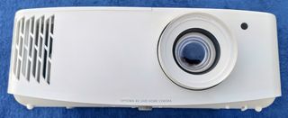 Proyector Optoma UHD 42 más extras