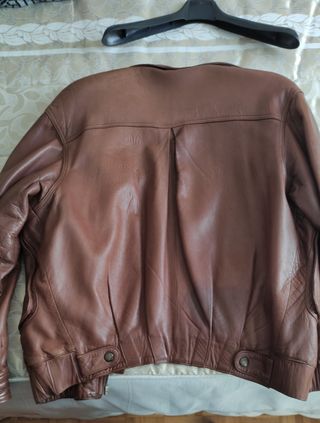 Cazadora de cuero de los 80