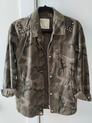 Chaqueta militar
