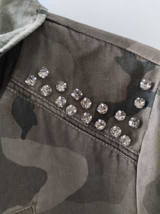 Chaqueta militar