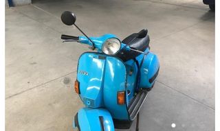 Vespa 200 DN. Muy muy cuidada. Regalo accesorios