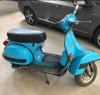 Vespa 200 DN. Muy muy cuidada. Regalo accesorios