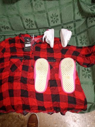 LOTE DE ROPA y Zapatillas