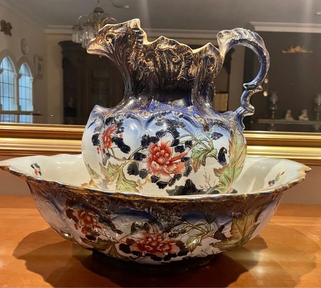 Aguamanil antigua porcelana