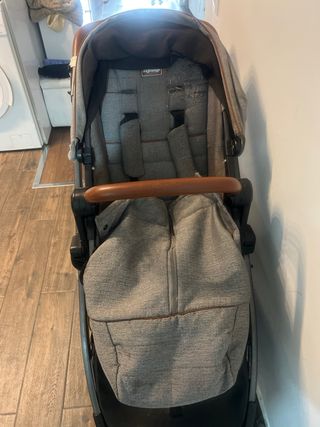 Duo Peg Perego 2022. Silla y capazo