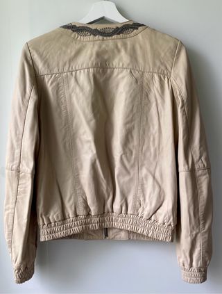 Cazadora de piel vintage Cortefiel beige talla M