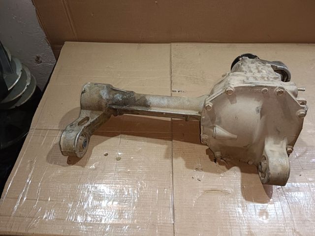 grupo delante Nissan Pathfinder