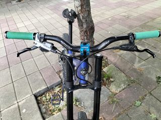 Kona Bici Dh