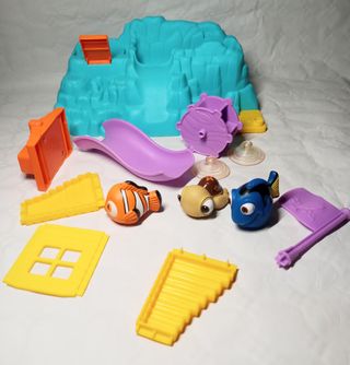 Juego de baño con "Nemo, Dory y tortuguita"