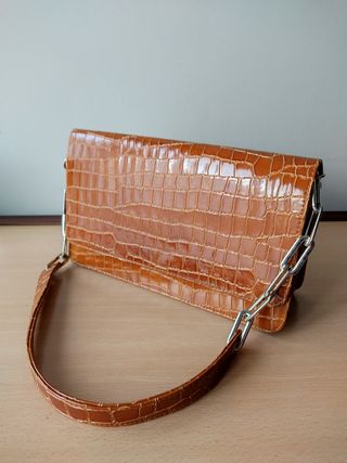 Bolso o cartera mano