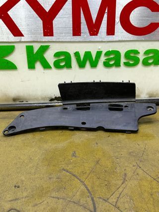 tapa de bateria suzuki burgman 125/150cc