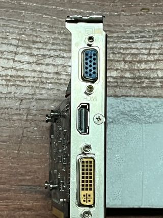 ASUS GeForce 8400 GS 512 MB DDR2 PCI Express 2.0 x