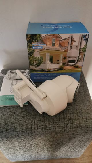 Cámara Vigilancia WiFi Exterior 360° 32GB