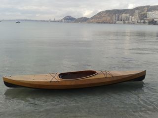 Kayak de madera