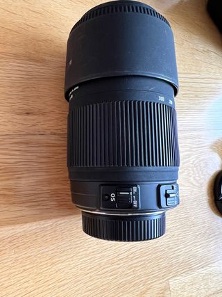 Nikon 3400D 18-55VR + Sigma 70-300 OS + funda