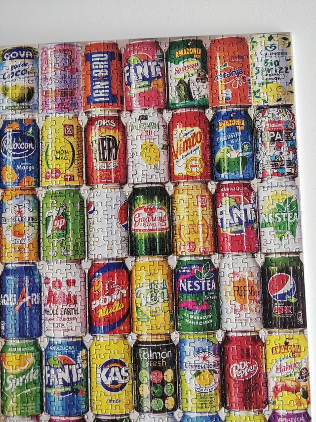 Puzzle decorativo latas refresco