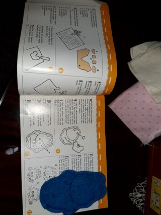 MAQUINA DE COSER DE JUGUETE MARCA ROMAN