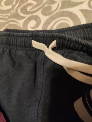 Pantalón deporte Mango