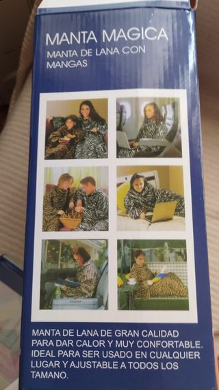 manta de lana con mangas color rosa