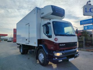 CAMIÓN FURGO DAF LF55-250 REFERENCIA: C-3234