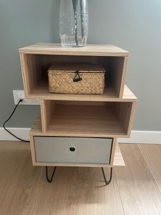 Escritorio/consola de diseño y mesita a juego