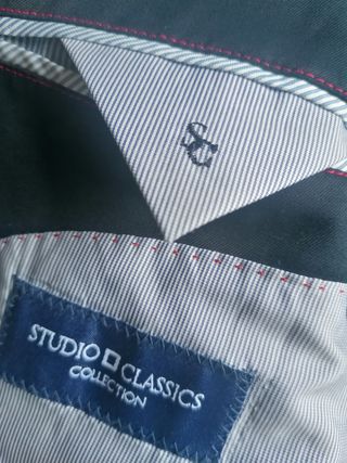 Traje negro de Studio Classics del CORTE Inglés
