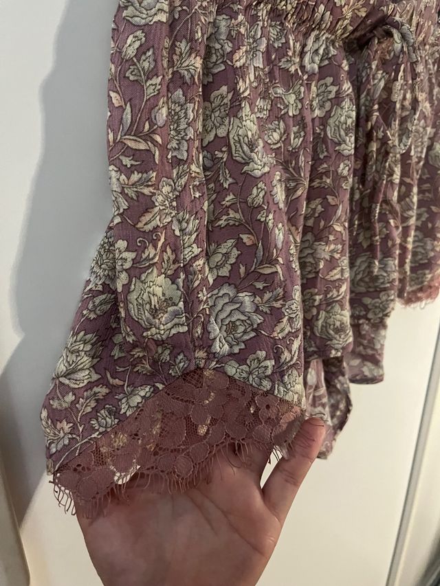 Short floral