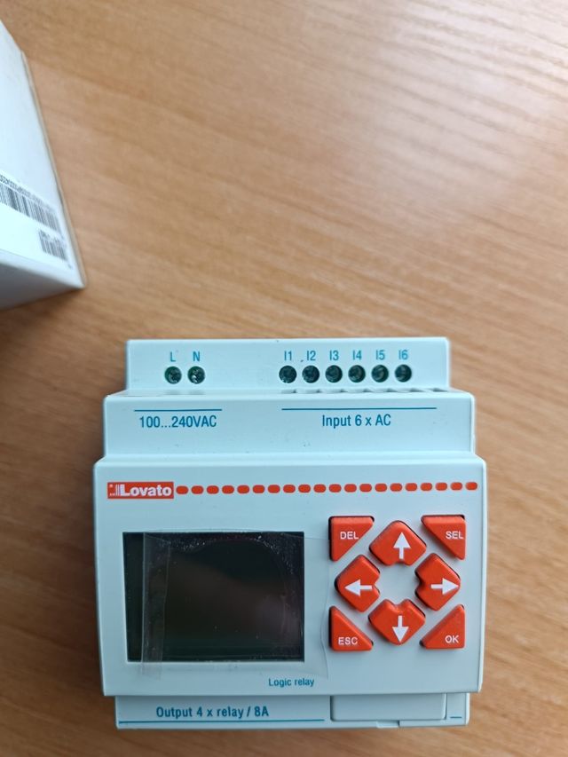 RELÉ PROGRAMABLE MÓDULO BASE 100-240V AC 90mA