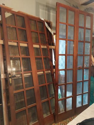 Puertas acristaladas mobila