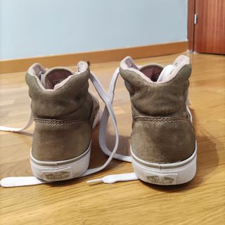 VANS SK8-HI SLIM

