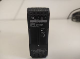 PLC CJ2M CPU33 Omron
