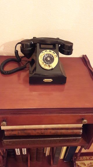 TELÉFONO ANTIGUO