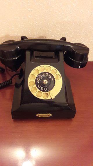 TELÉFONO ANTIGUO