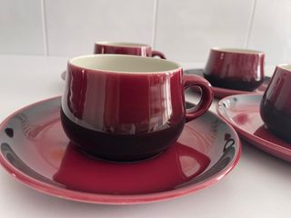 Juego de 6 tazas de café o té, de cerámica.