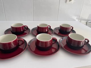 Juego de 6 tazas de café o té, de cerámica.